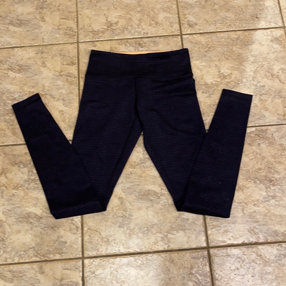 Lululemon Black Swan Wunder Under 4
